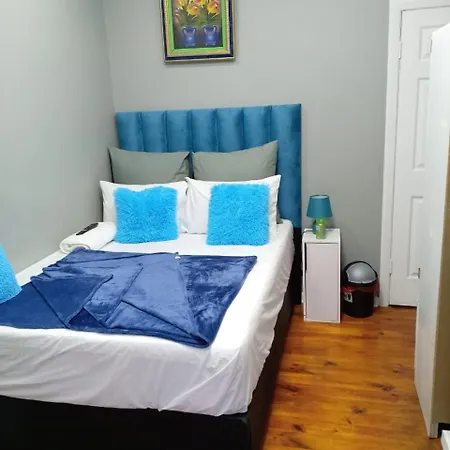 Ufc Guesthouse Cape Town Exterior photo