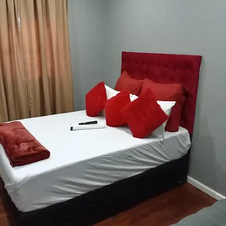 Ufc Guesthouse Cape Town Exterior photo